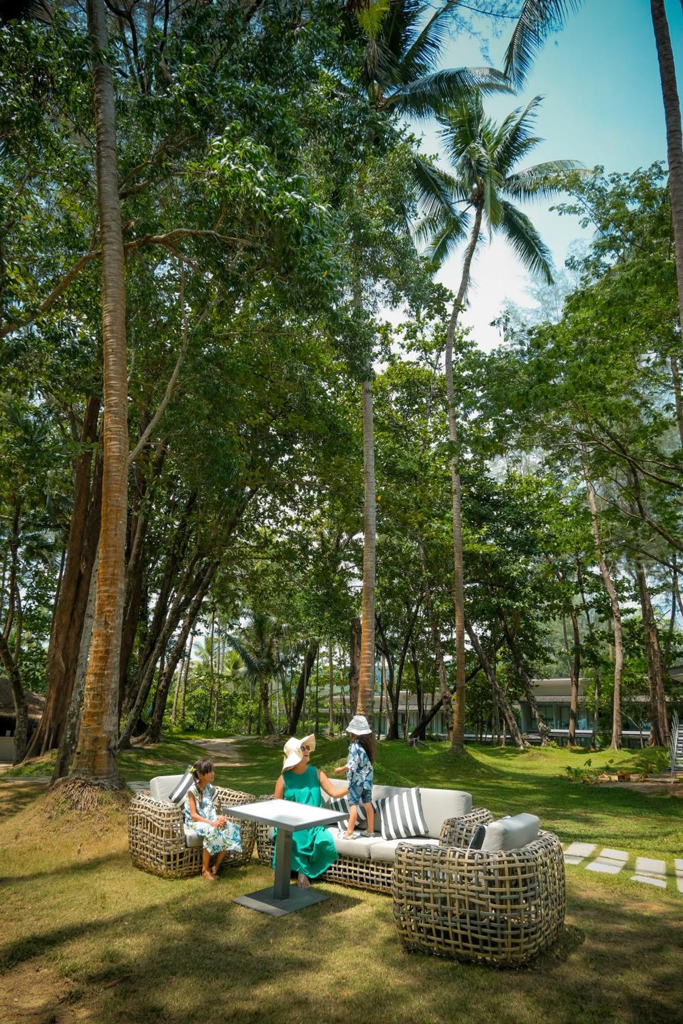 Avani Plus Khao Lak Resort Εξωτερικό φωτογραφία
